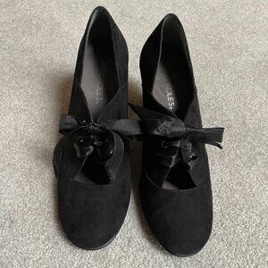 Aerosoles Black Ribbon Tie 3" Heels